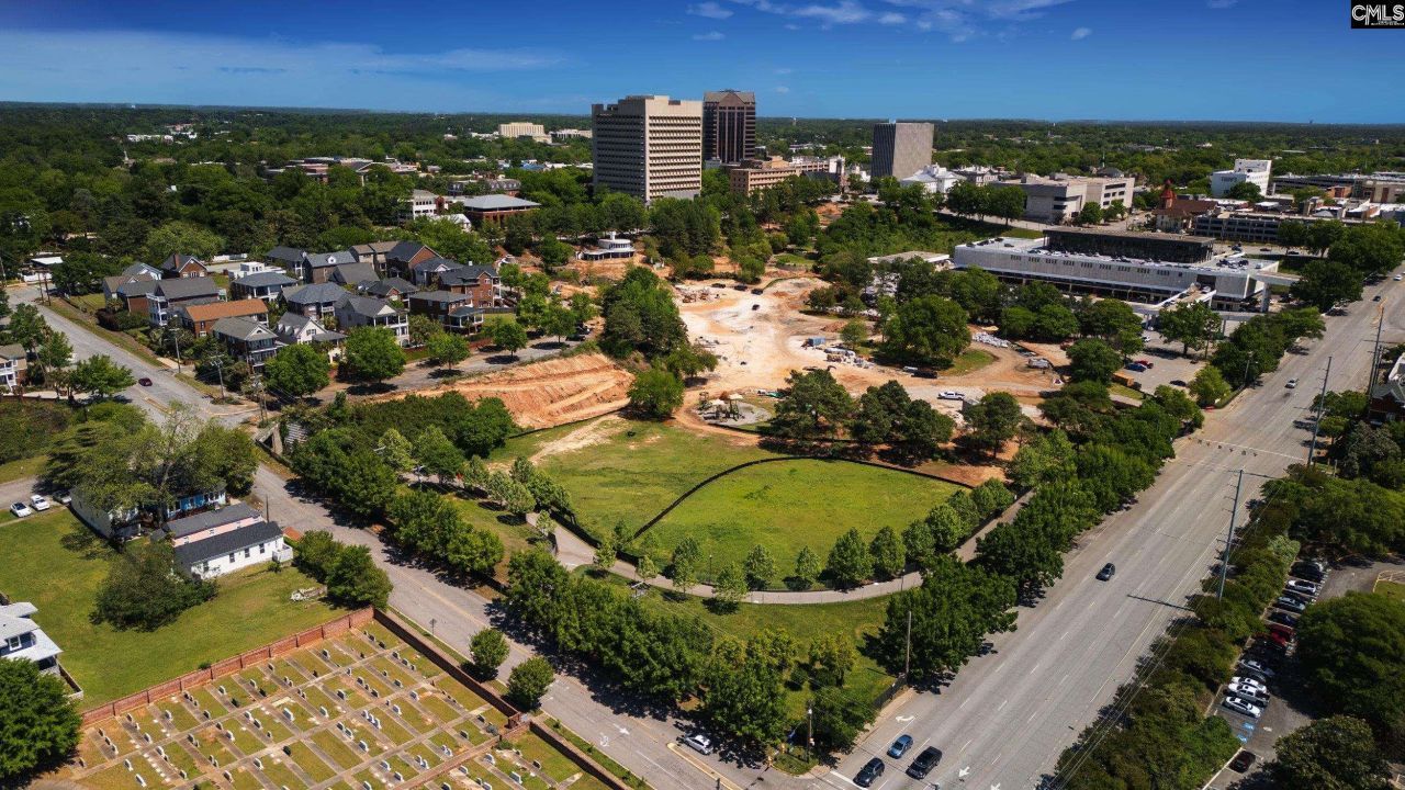 824 Laurel Street  Photo 13