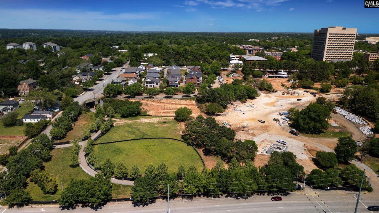 824 Laurel Street  Photo 14