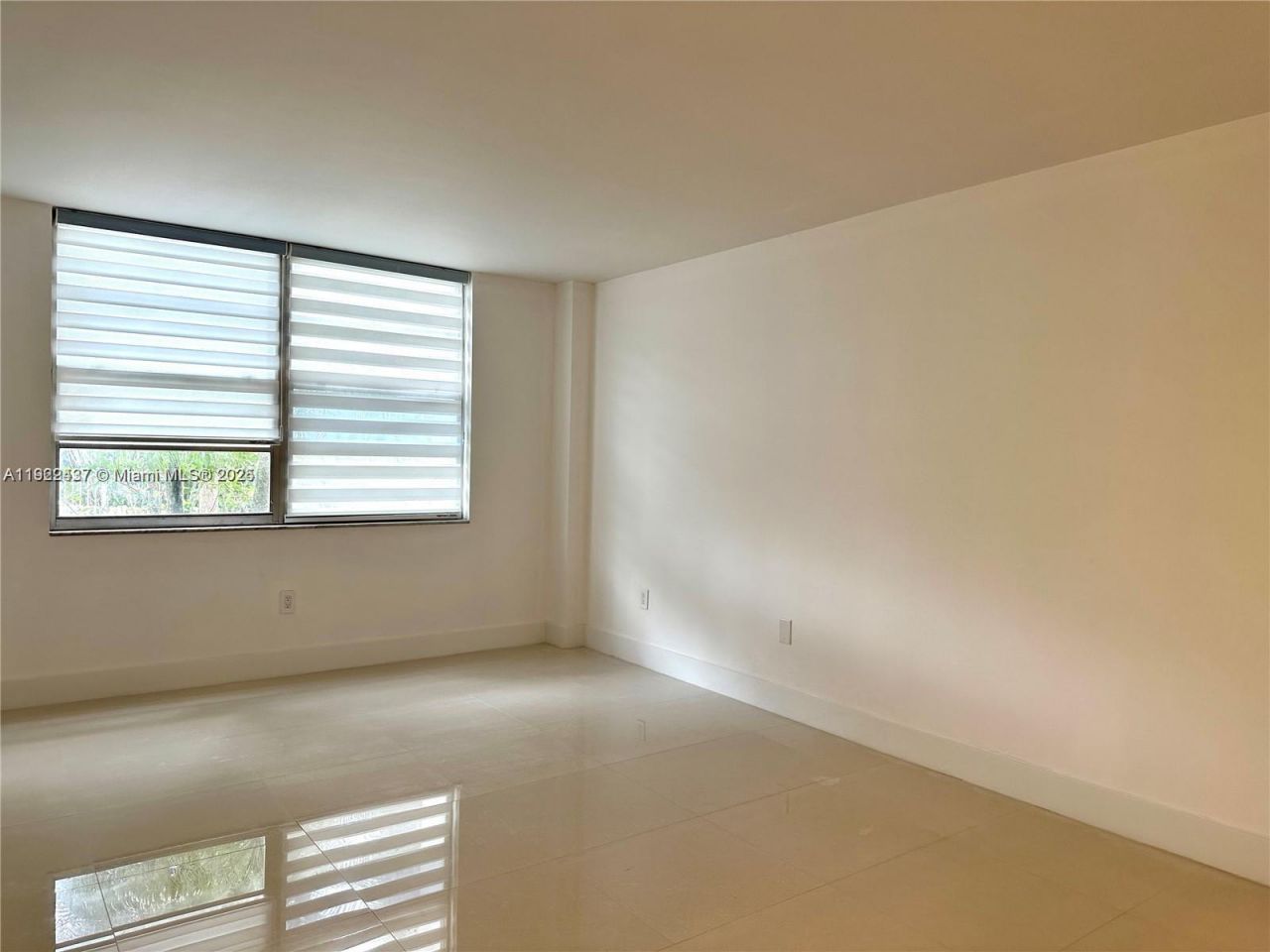 2851 NE 183rd St, Unit 109E, Aventura, FL 33160 Photo