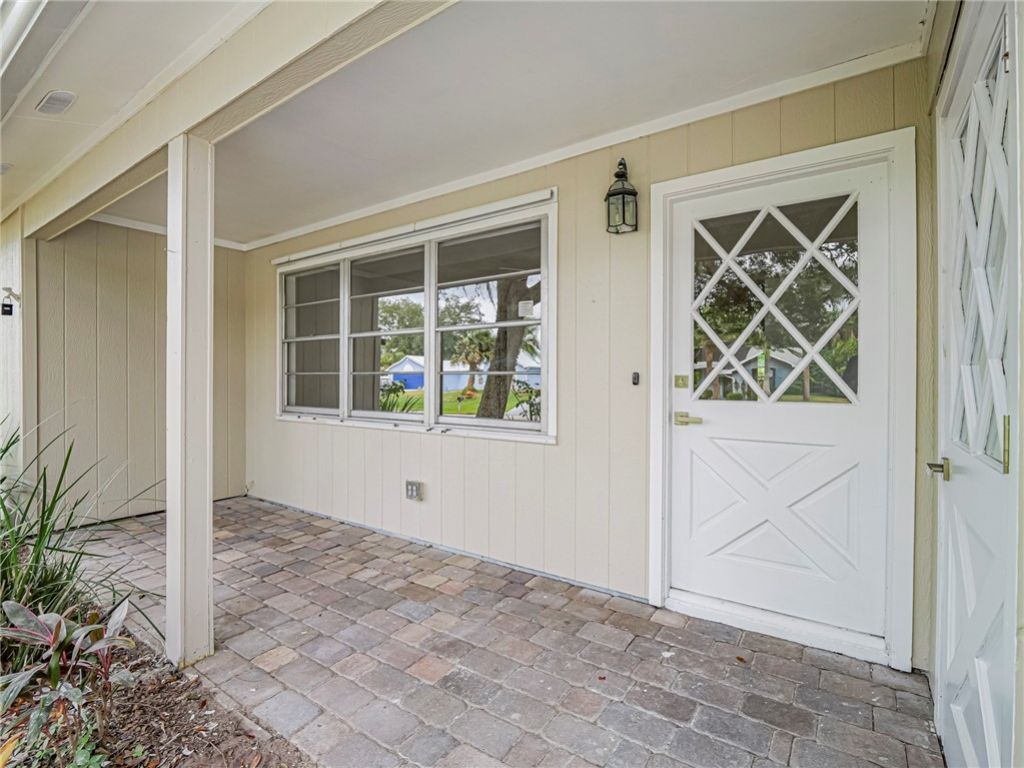612 Bayharbor Terrace, Sebastian, FL 32958 Photo