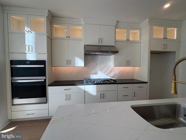 8207 DONATELLO DRIVE, Unit 872, PRINCETON, NJ 08540