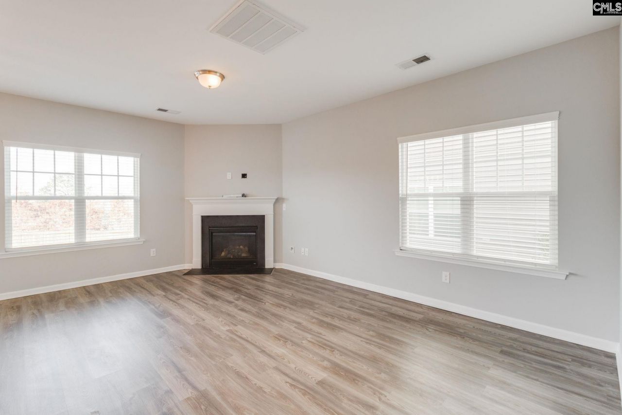 1181 Coopers Ridge Lane Photo 4