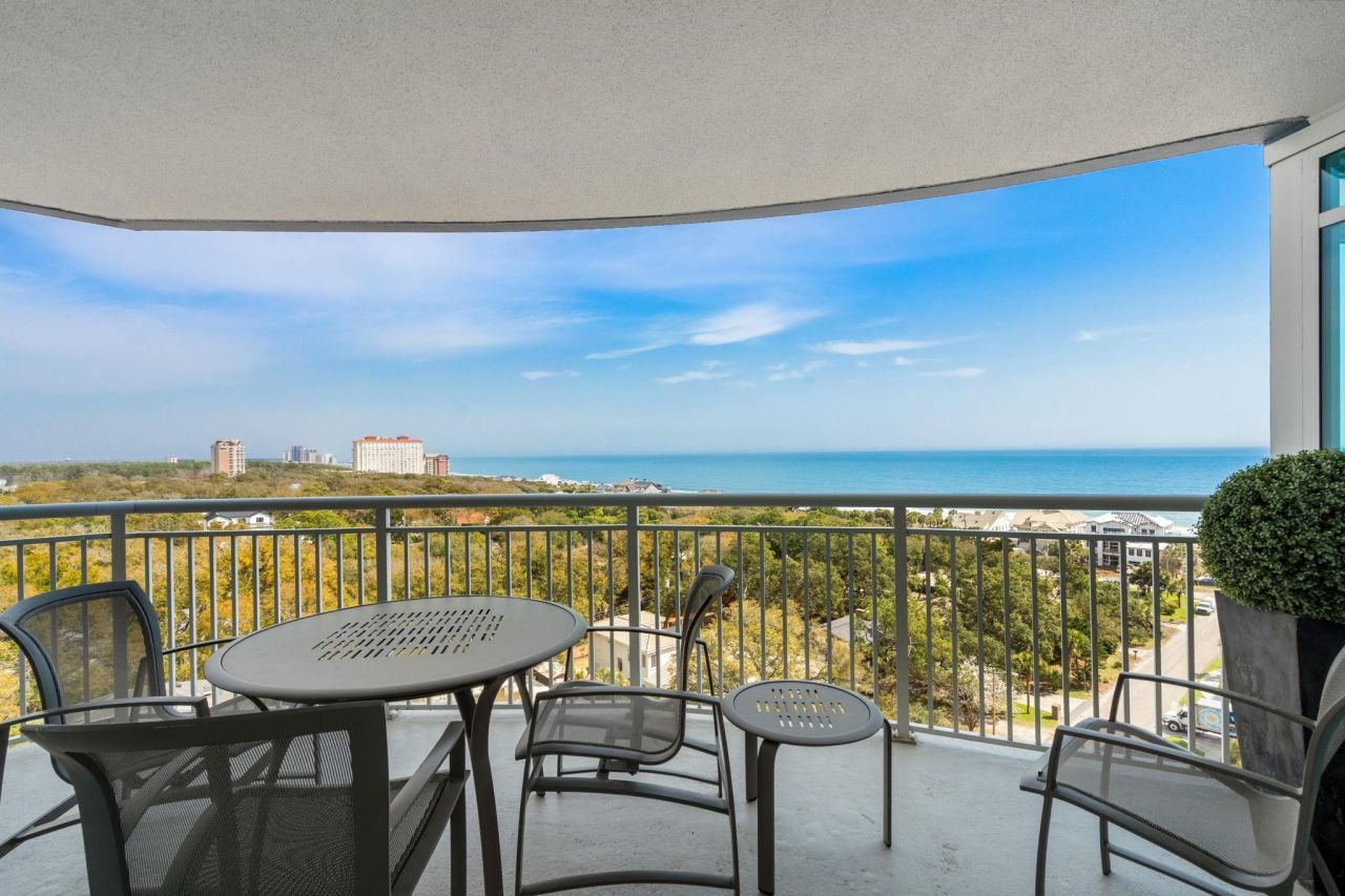 215 77th Ave. N Photo 11