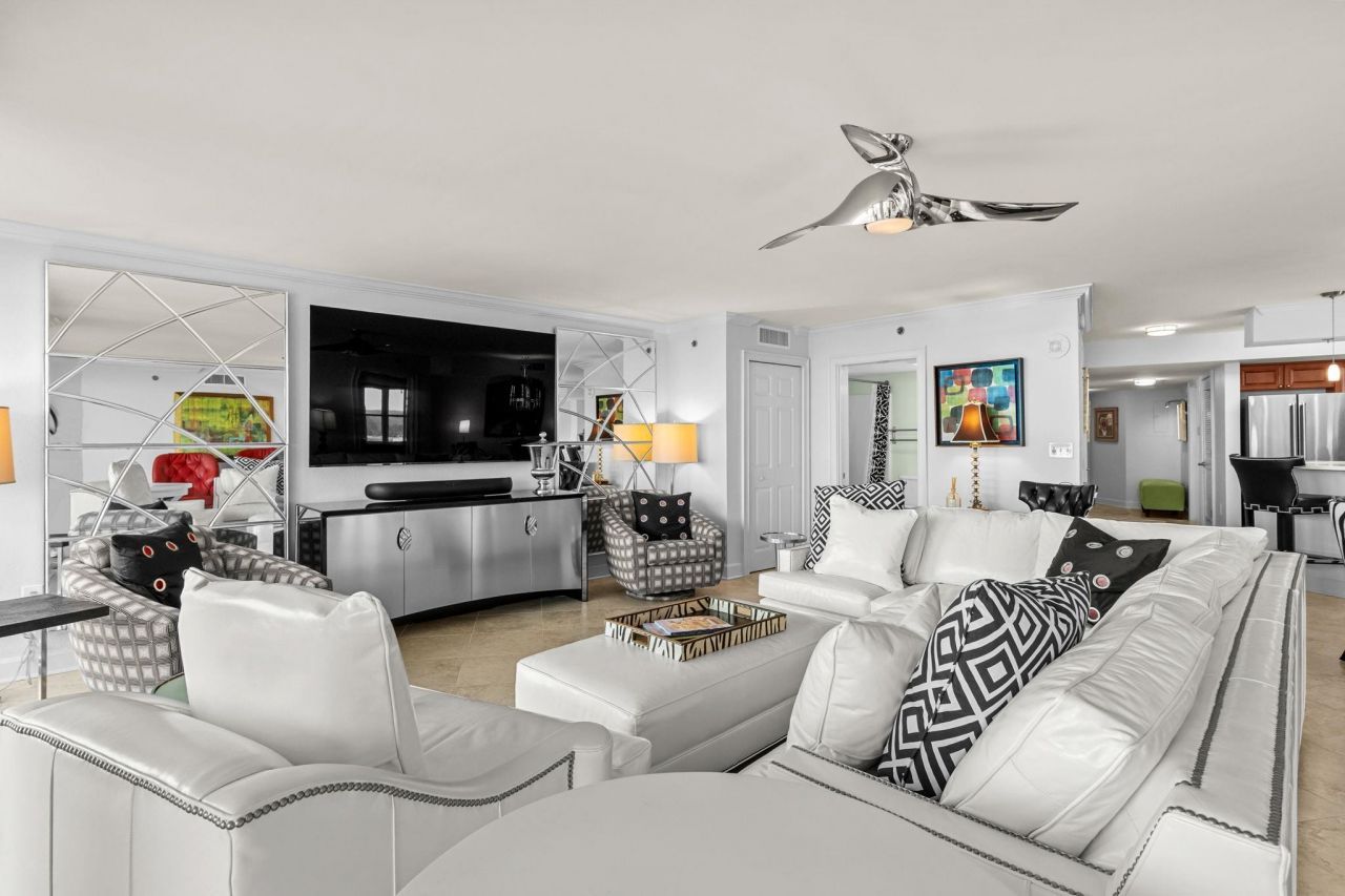 215 77th Ave. N Photo 20