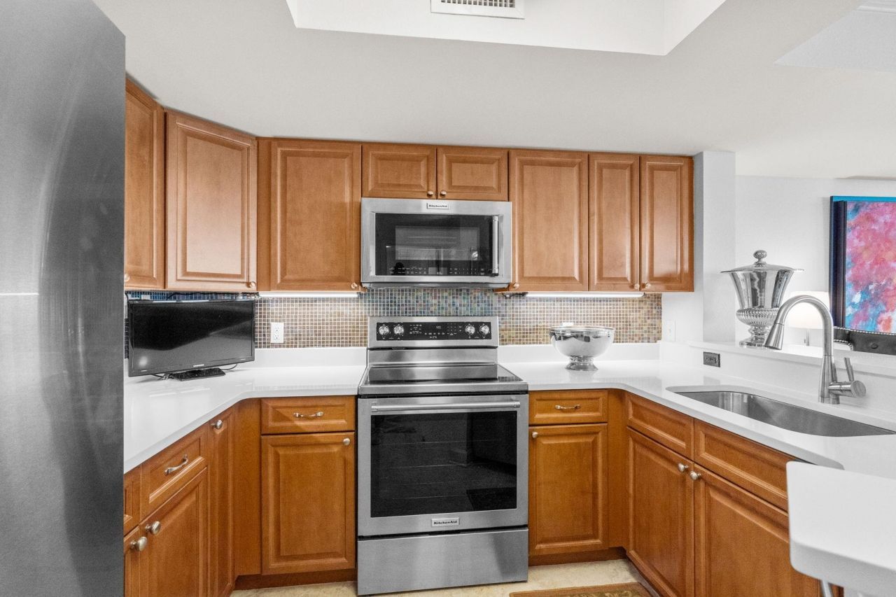 215 77th Ave. N Photo 25