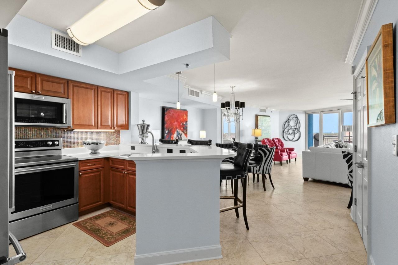 215 77th Ave. N Photo 26