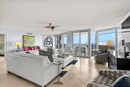 215 77th Ave. N photo 4