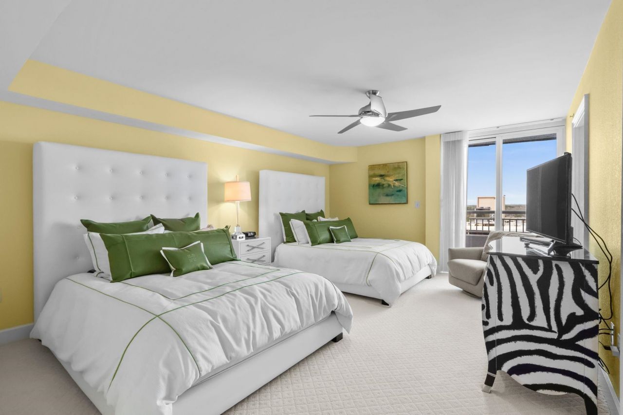 215 77th Ave. N Photo 32