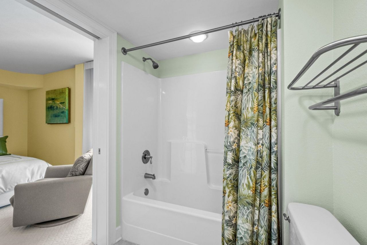 215 77th Ave. N Photo 36