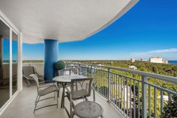 215 77th Ave. N photo 4