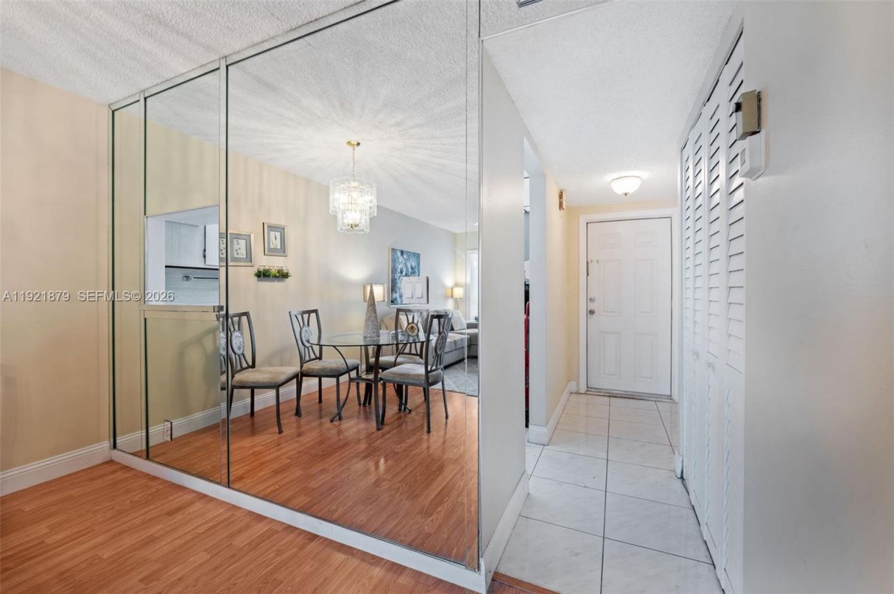 3140 Holiday Springs Blvd, Unit 9-102, Margate, FL 33063 Photo