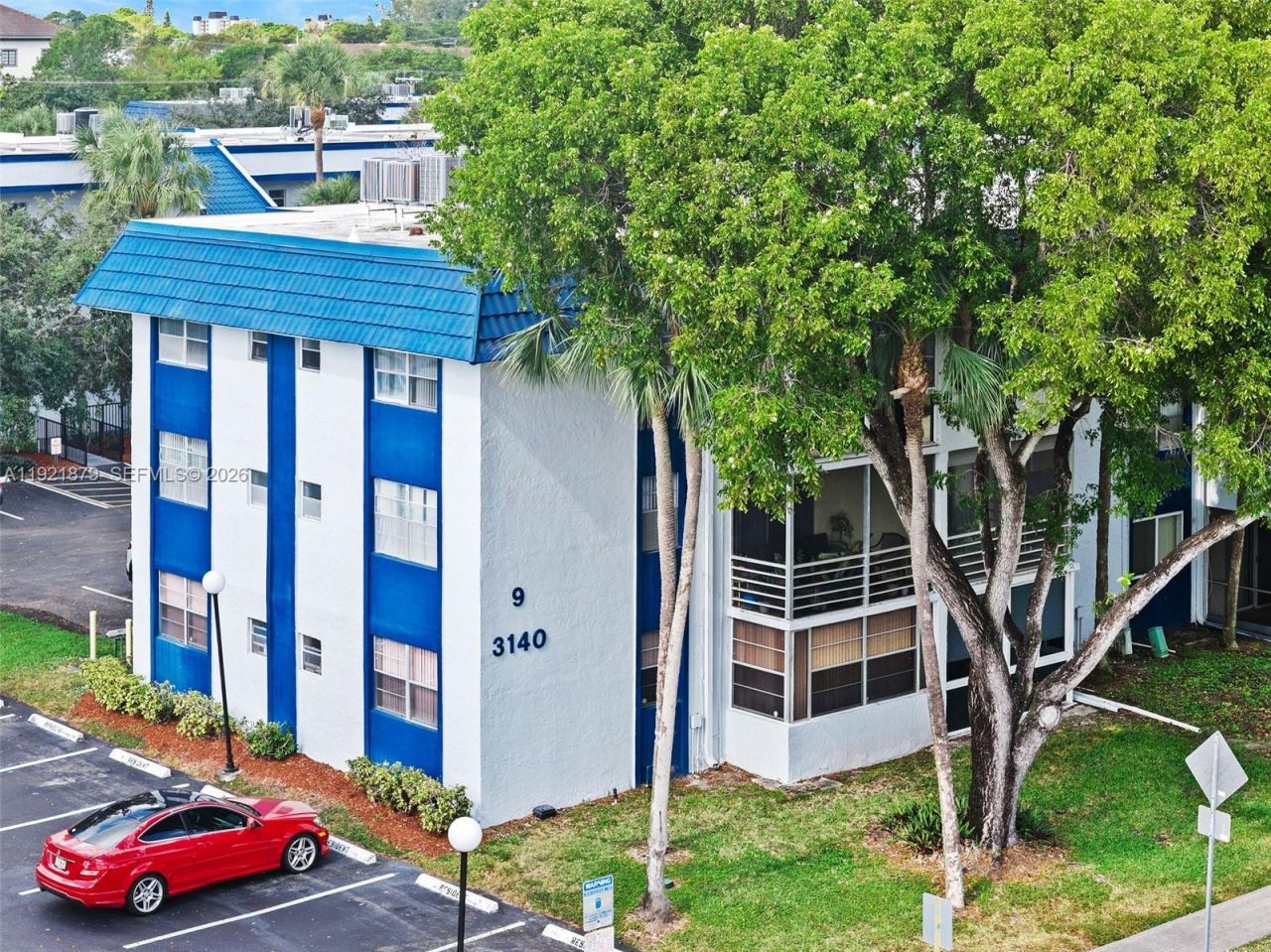 3140 Holiday Springs Blvd, Unit 9-102, Margate, FL 33063 Photo
