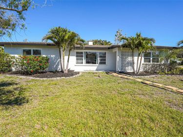 1309 NOKOMIS AVENUE S, VENICE, FL 34285