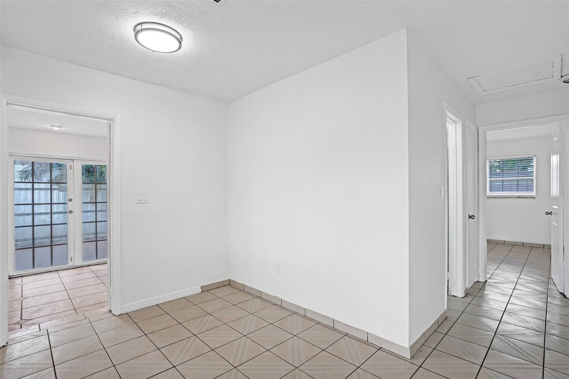 16920 NW 53rd Ave, Miami Gardens, FL 33055 Photo