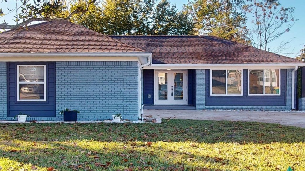 911 Rue De La Savoie, Mary Esther, FL 32569 Main Photo