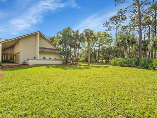 7839 Sabal Lake Drive, Port Saint Lucie, FL 34986