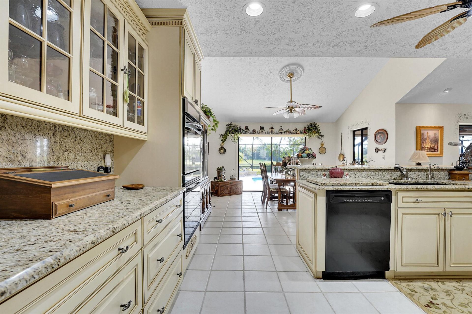 7839 Sabal Lake Drive, Port Saint Lucie, FL 34986 Photo