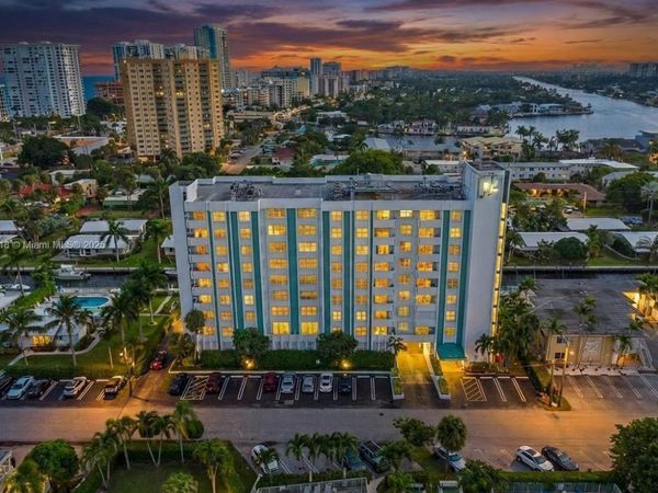 3210 SE 10th St, Unit 4D, Pompano Beach, FL 33062