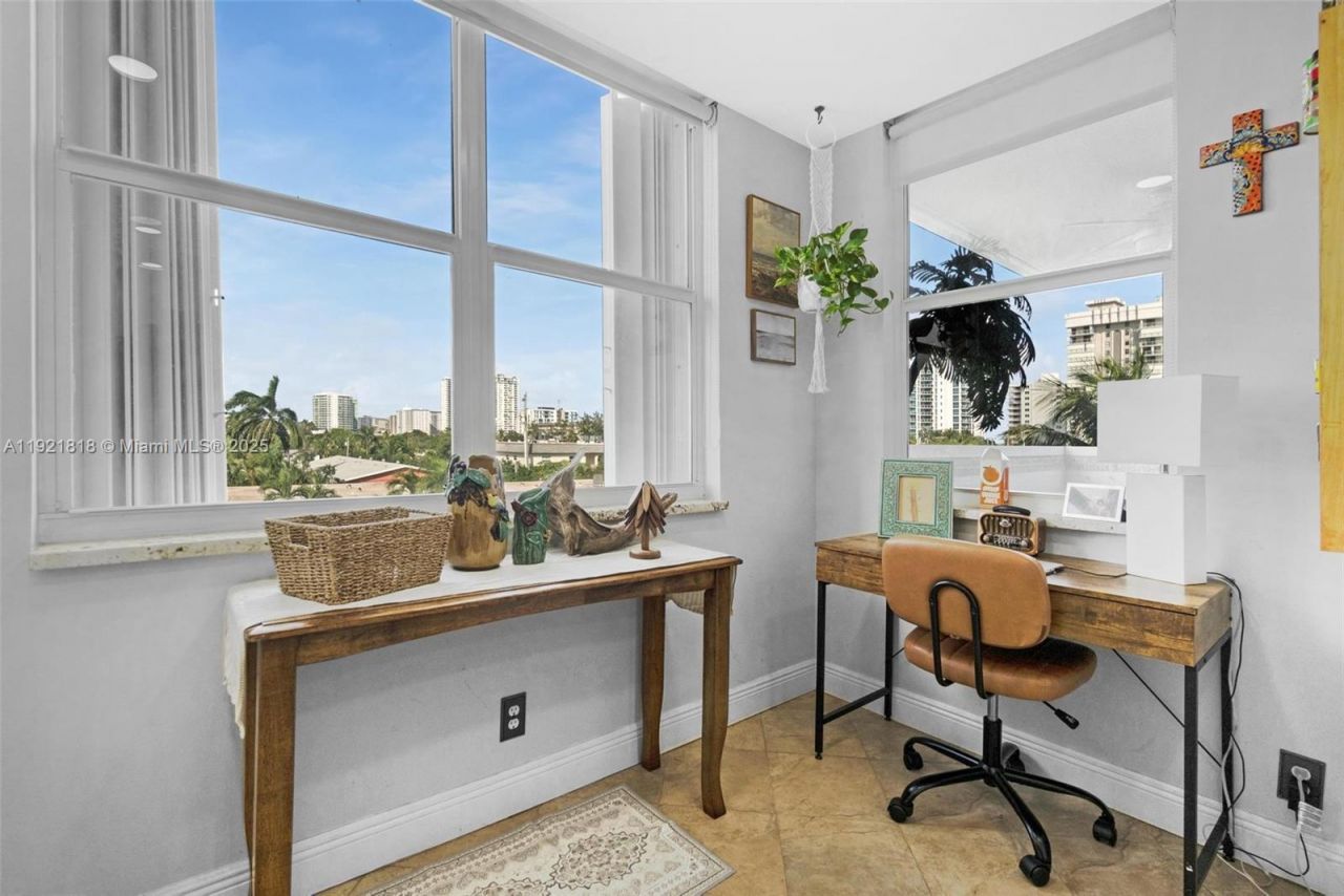 3210 SE 10th St, Unit 4D, Pompano Beach, FL 33062 Photo