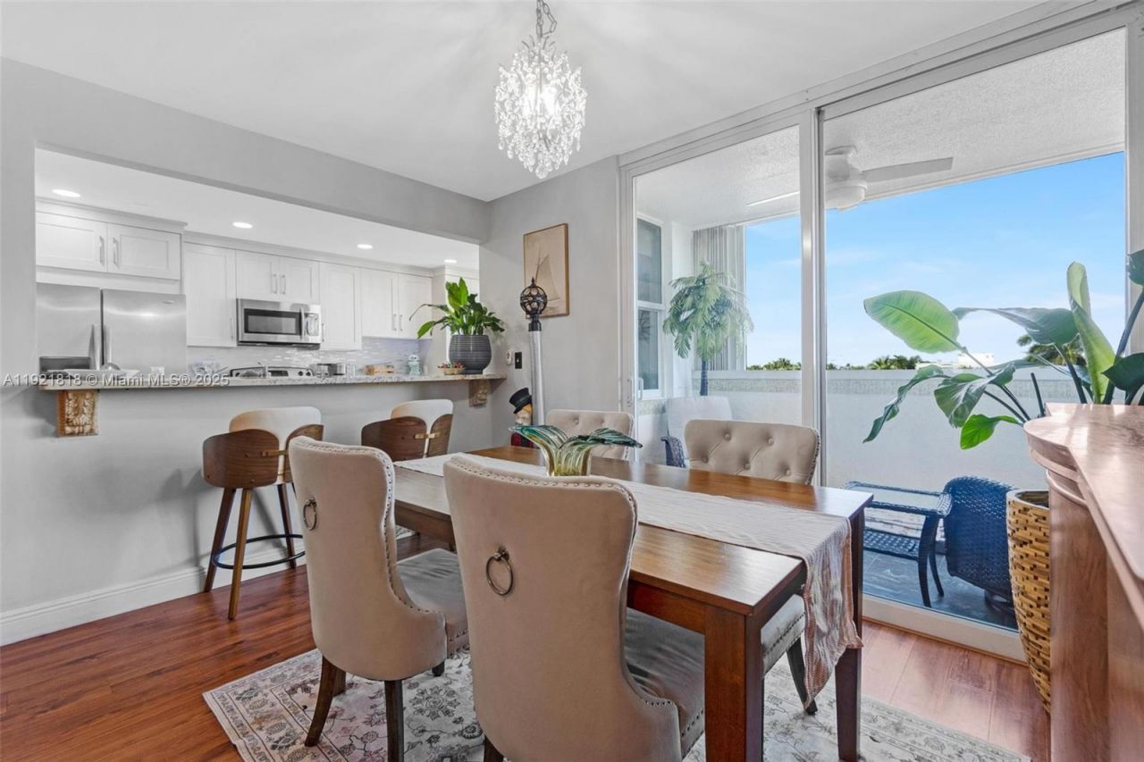 3210 SE 10th St, Unit 4D, Pompano Beach, FL 33062 Photo