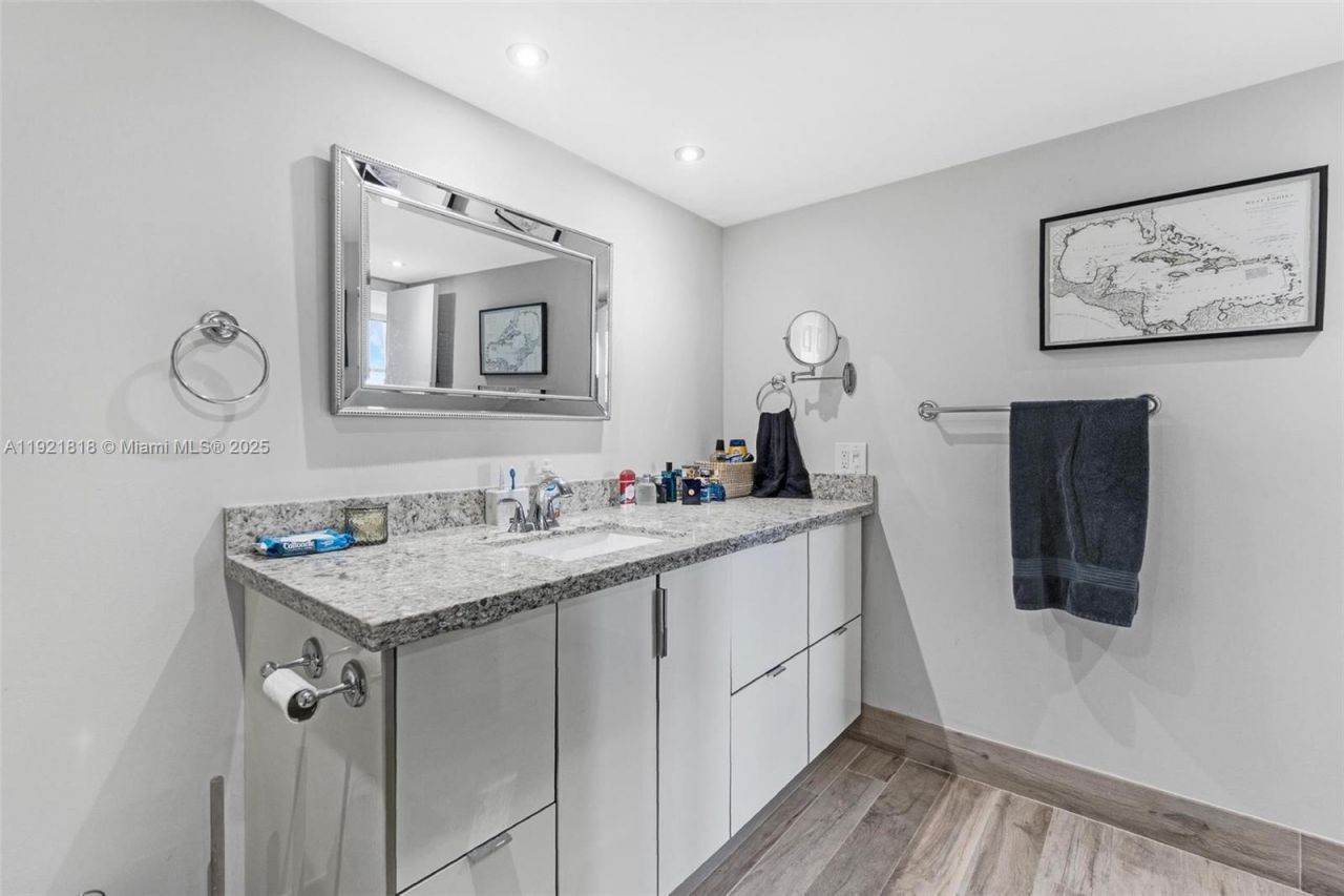 3210 SE 10th St, Unit 4D, Pompano Beach, FL 33062 Photo