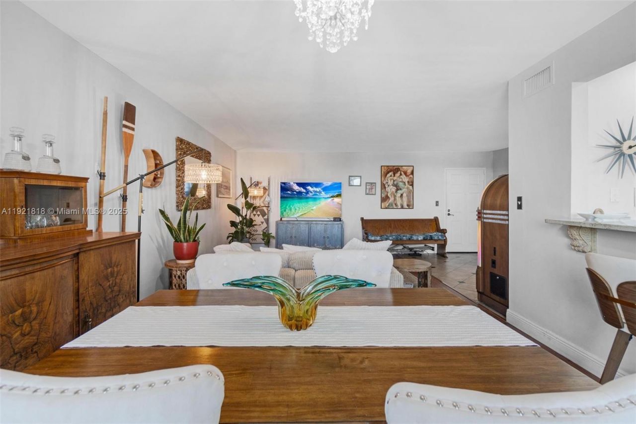 3210 SE 10th St, Unit 4D, Pompano Beach, FL 33062 Photo