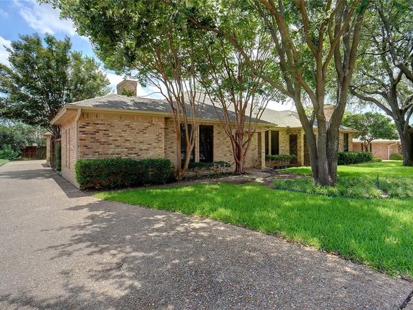 5717 Ridgerock Road, Fort Worth, TX 76132