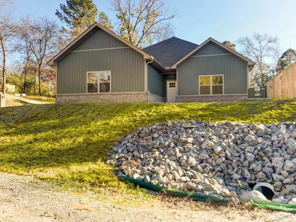 159 Bledsoe, Hot Springs, AR 71913