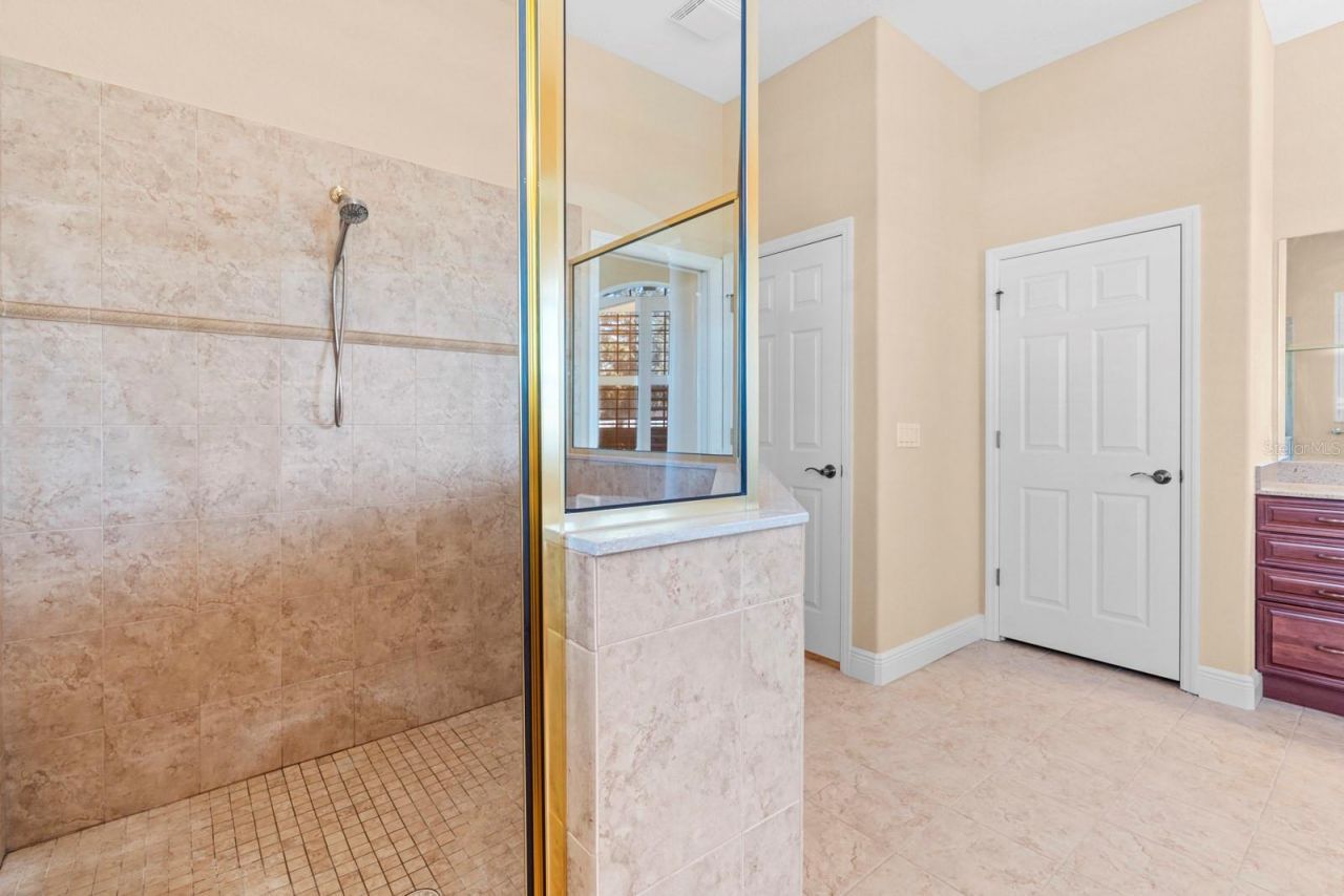 827 John Cressler Drive, Seffner, FL 33584 Photo