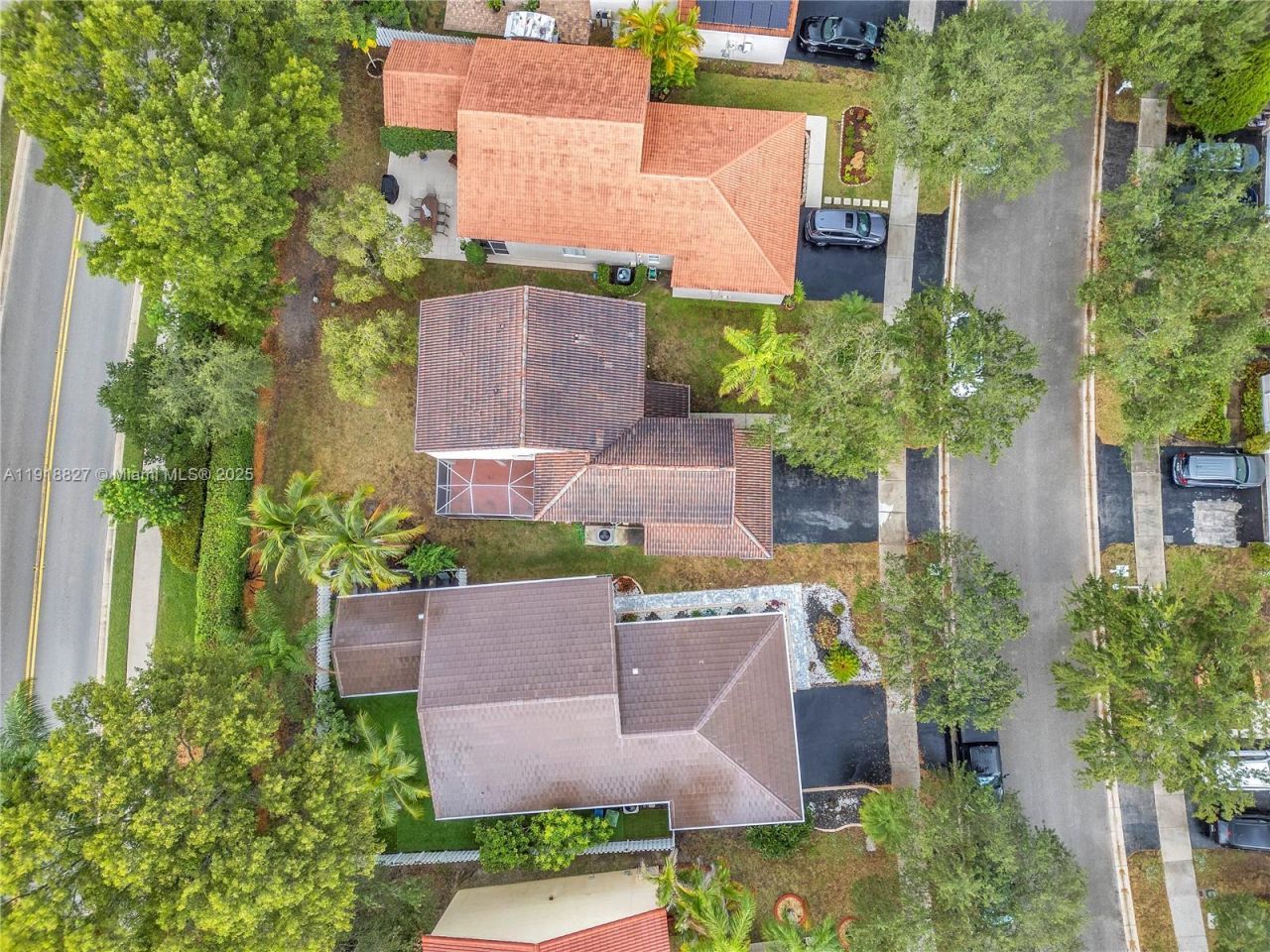 636 Sand Creek Cir, Weston, FL 33327 Photo