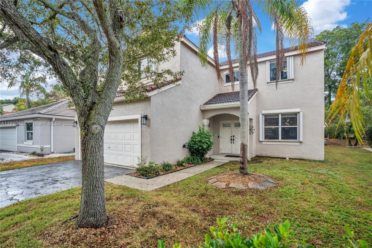 636 Sand Creek Cir, Weston, FL 33327 Photo