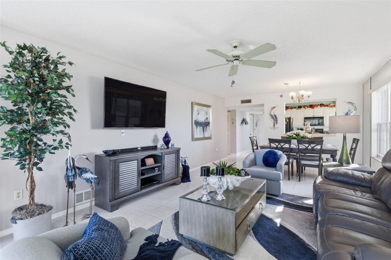 4530 Pinebrook Circle, Unit 301, Bradenton, FL 34209 Photo