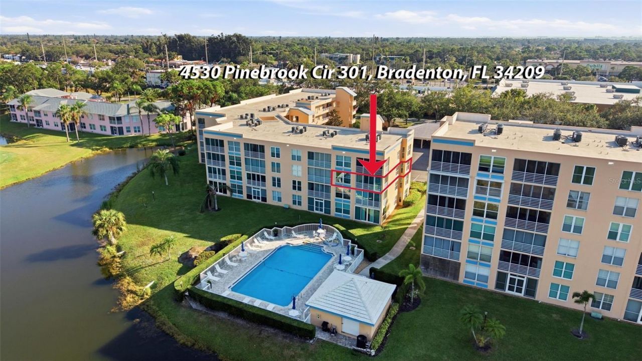 4530 Pinebrook Circle, Unit 301, Bradenton, FL 34209 Photo