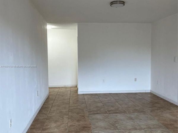 13500 NE 3rd Ct, Unit 402, North Miami, FL 33161