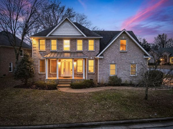 901 West Point Cove, Hermitage, TN 37076