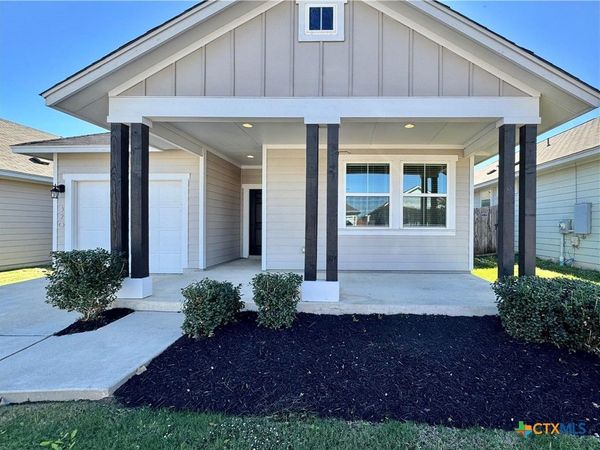 320 La Escalera Drive, Leander, TX 78641