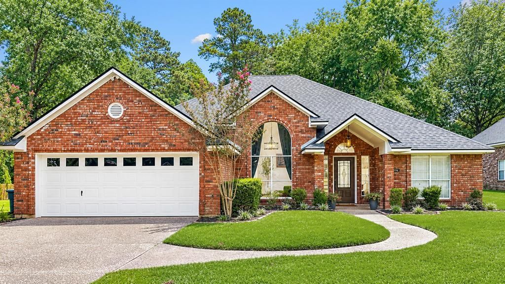 107 Spy Glass Hill Drive, Benton, LA 71006 Main Photo