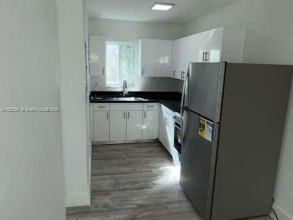 935 Jefferson Ave, Unit 11, Miami Beach, FL 33139