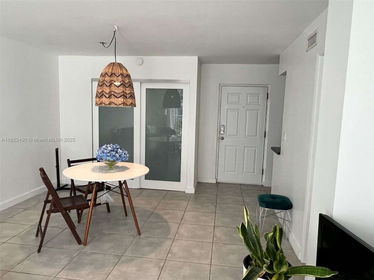 750 NE 64th St, Unit B207, Miami, FL 33138 Photo