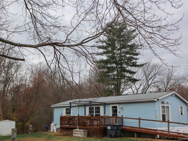 172 Democracy Lane, Washingtonville, NY 10992