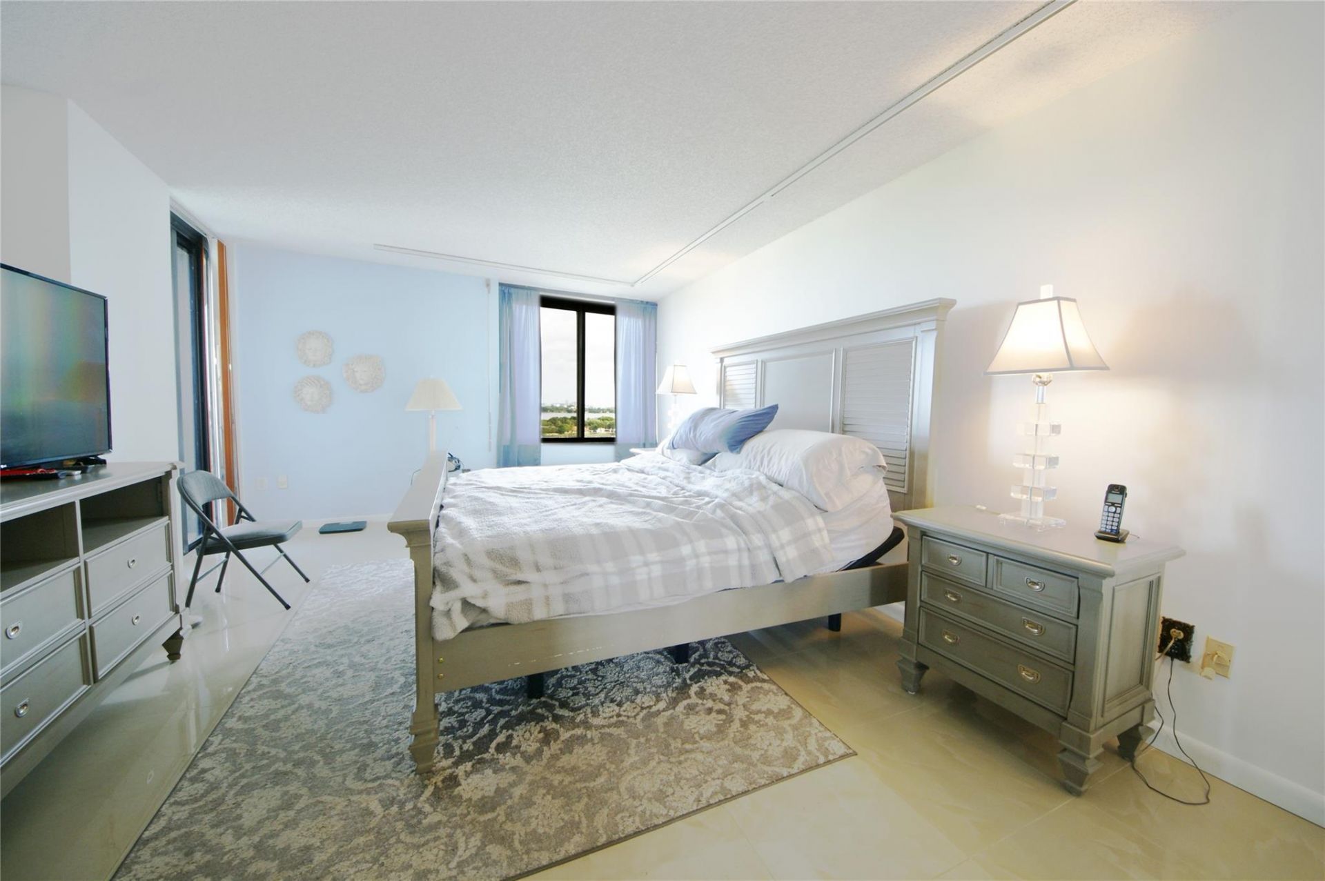 2480 Presidential Way, Unit 1103, West Palm Beach, FL 33401 Photo