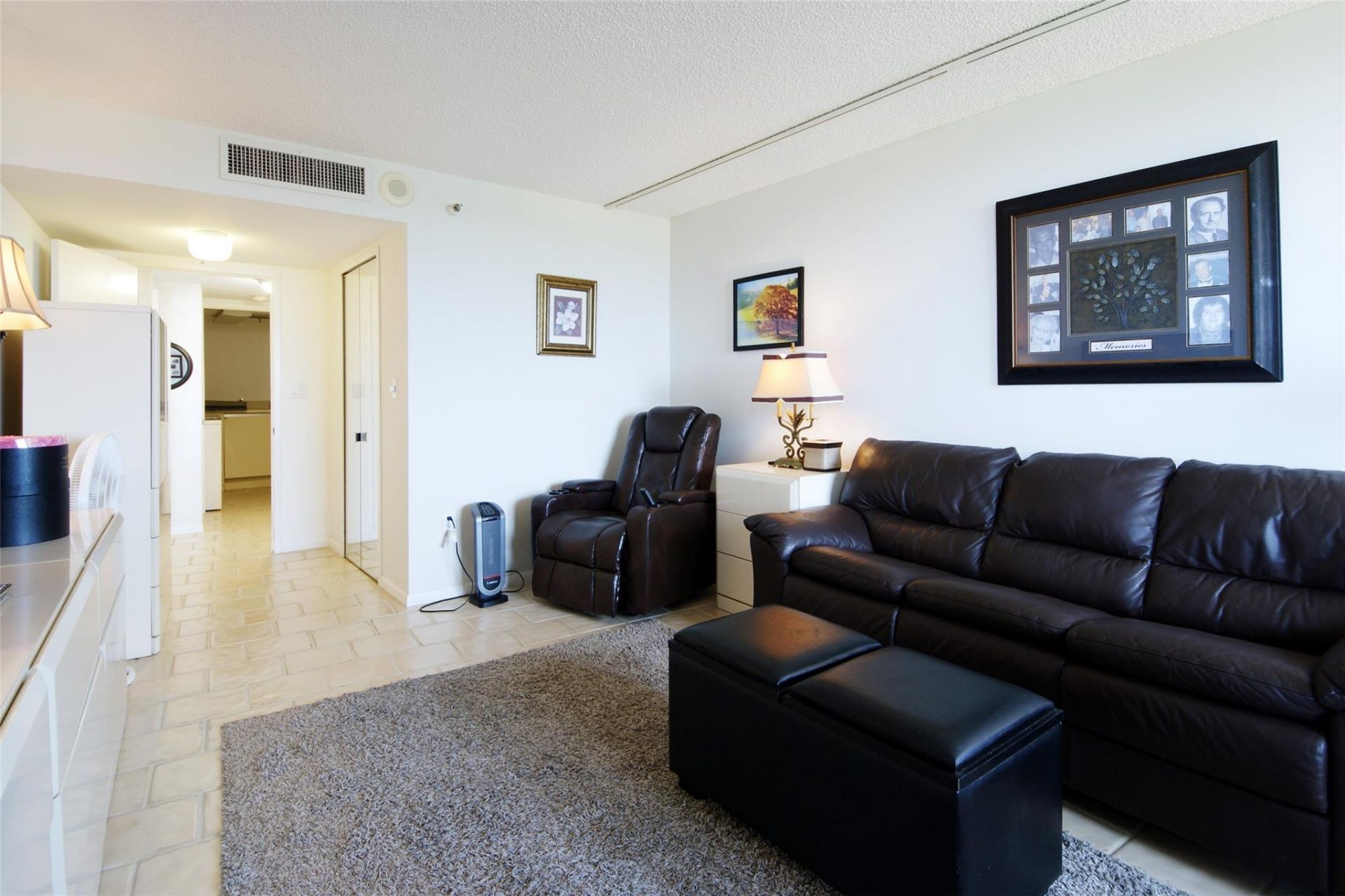 2480 Presidential Way, Unit 1103, West Palm Beach, FL 33401 Photo