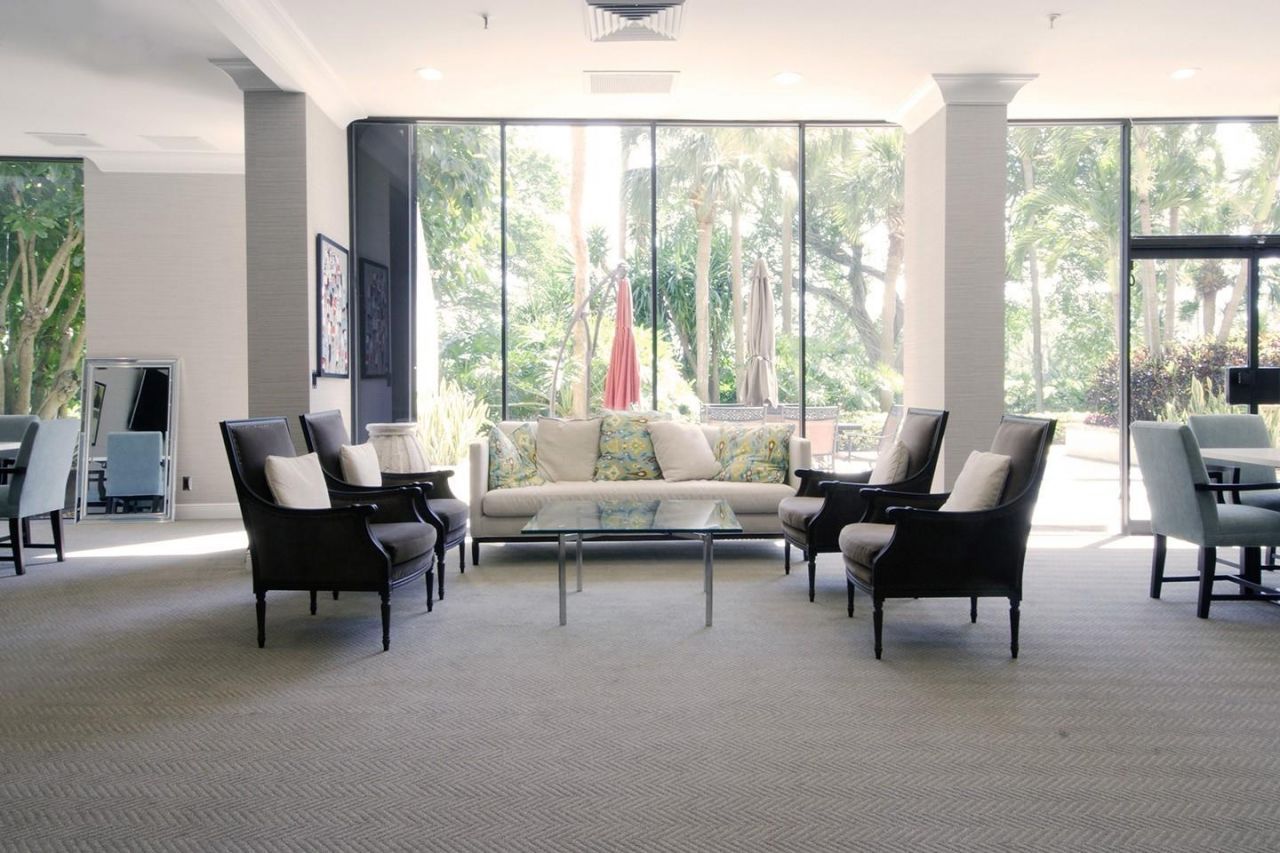 2480 Presidential Way, Unit 1103, West Palm Beach, FL 33401 Photo