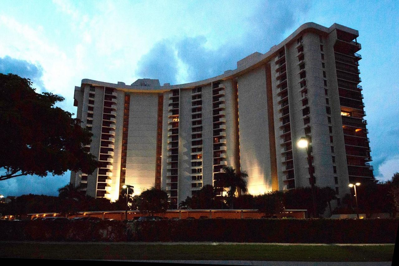 2480 Presidential Way, Unit 1103, West Palm Beach, FL 33401 Photo