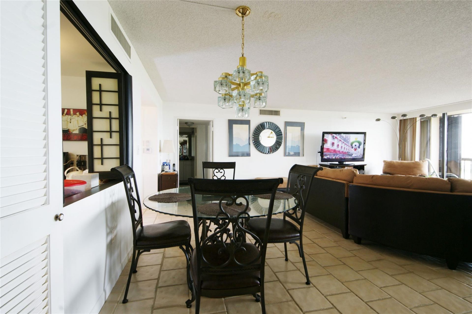 2480 Presidential Way, Unit 1103, West Palm Beach, FL 33401 Photo