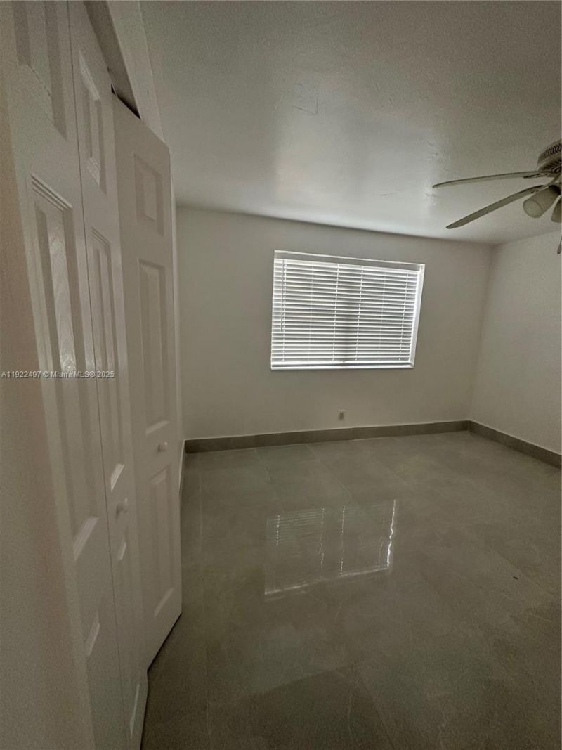 209 SW 5th St, Hallandale Beach, FL 33009 Photo