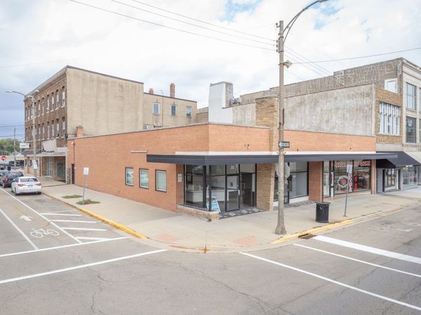 26-28-30 W Stephenson Street, Freeport, IL 61032