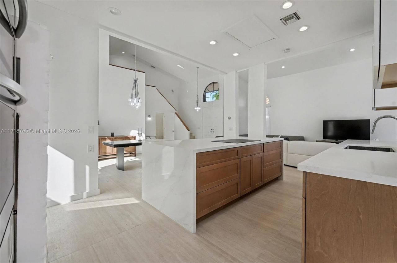 6438 Via Rosa, Boca Raton, FL 33433 Photo