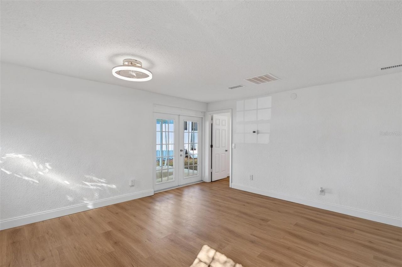 4545 12th Avenue S, Saint Petersburg, FL 33711 Photo