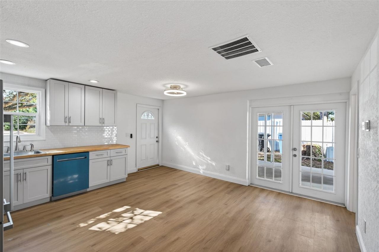 4545 12th Avenue S, Saint Petersburg, FL 33711 Photo